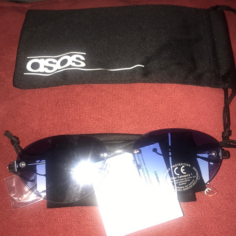 🆕 ASOS sunglasses 😎 - Picture 2 of 5